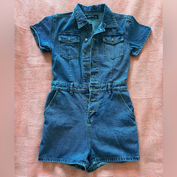 Stylish Blue Denim Romper ✨ Princess Polly ✨ - Picture 5 of 6